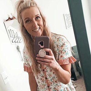 Meet your Posher, Brittany